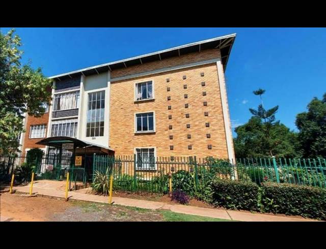 2 BEDROOM APARTMENT FOR SALE IN PRETORIA GARDENS